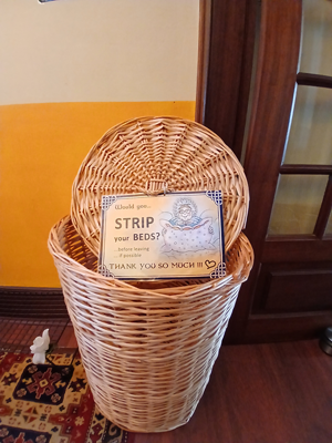 Bed sheet Basket